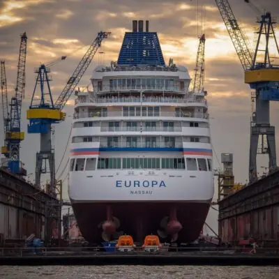 Ζημίες δις ευρώ σε Γερμανό κατασκευαστή κρουαζιερόπλοιων: Απολύεται προσωπικό